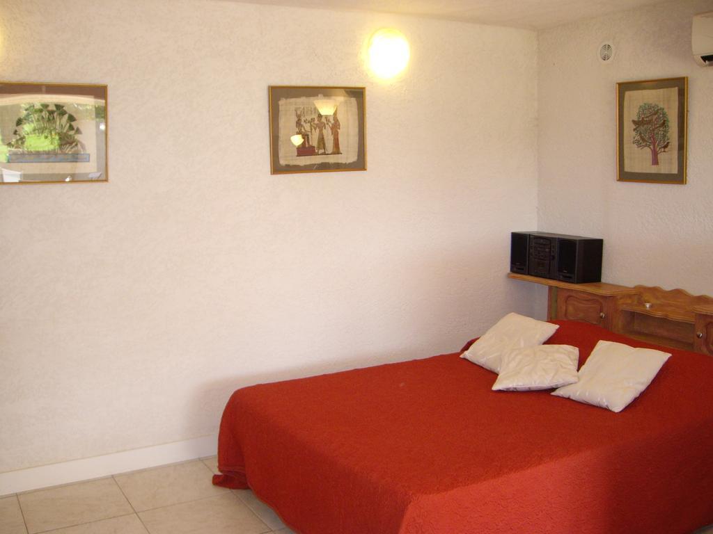 Agreable Location Au Coeur Du Vignoble Dominici Therese Patrimonio